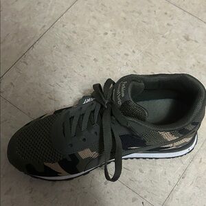 Women's Camouflage Wedge Sneakers